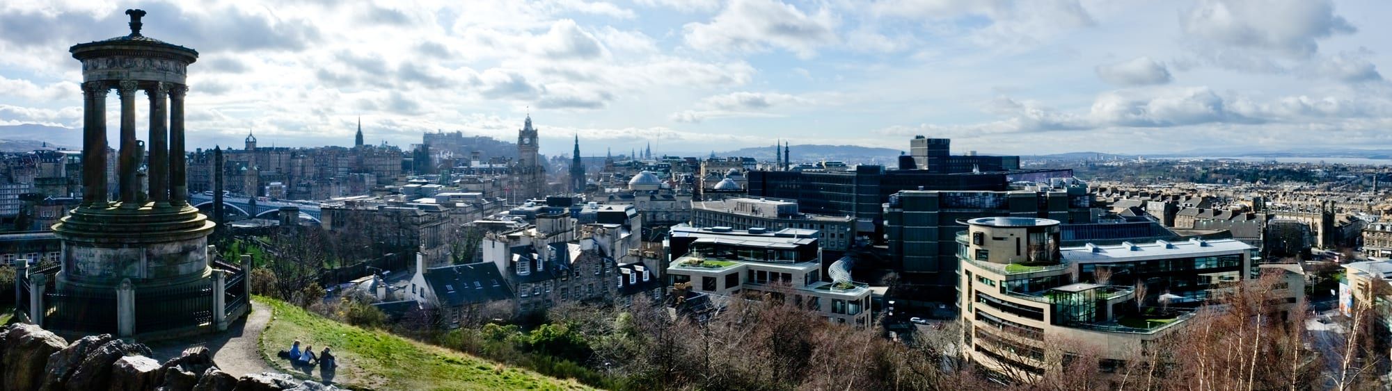 Edinburgh skyline with the castle on the horizon